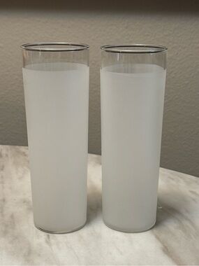 Libbey Tall Frosted Drink Glasses, Set of 2 vintage early 2000’s
